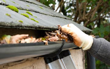 gutter cleaning Alverstone, Isle Of Wight